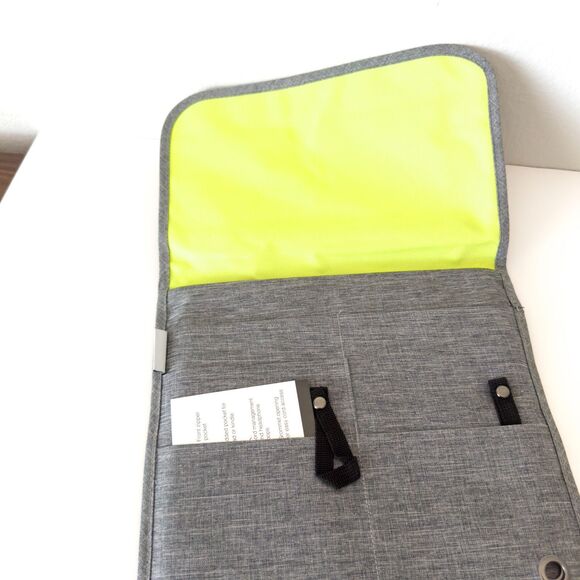 Airplane Seat Back Pocket Organizer, Tray Table Cover, Travel Bag - Picture 3 of 9